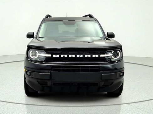 Used 2023 Ford Bronco Sport Outer Banks w/ Tech Package AWD/4WD image 2