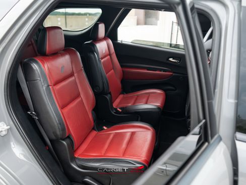 Used 2021 Dodge Durango R/T w/ Tow 'N Go Package AWD/4WD image 18