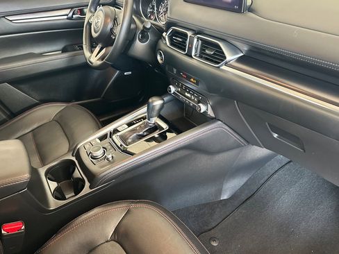 Used 2021 MAZDA CX-5 Carbon Edition image 13