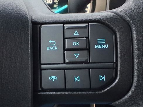 Used 2023 Ford F150 XLT image 12