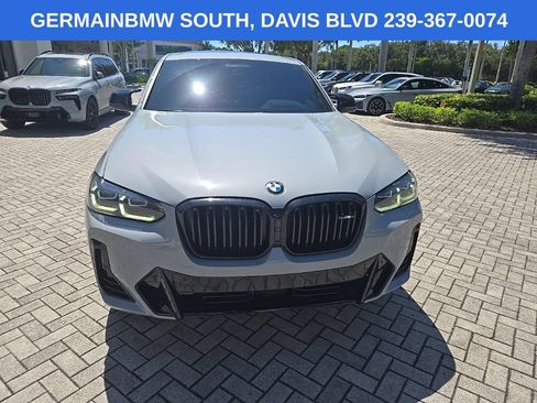 Used 2024 BMW X4 M40i AWD/4WD image 3