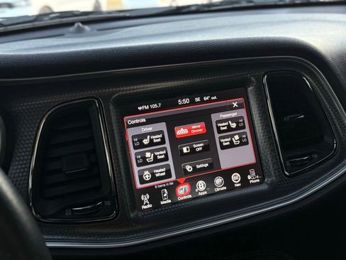 Used 2015 Dodge Challenger SRT Hellcat image 47