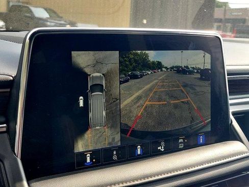 Used 2024 Chevrolet Tahoe High Country w/ Premium Package image 30