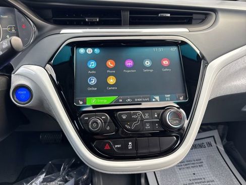 Used 2018 Chevrolet Bolt Premier w/ Driver Confidence II Package image 21