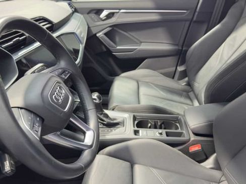 Used 2021 Audi Q3 2.0T Premium w/ Convenience Package AWD/4WD image 22