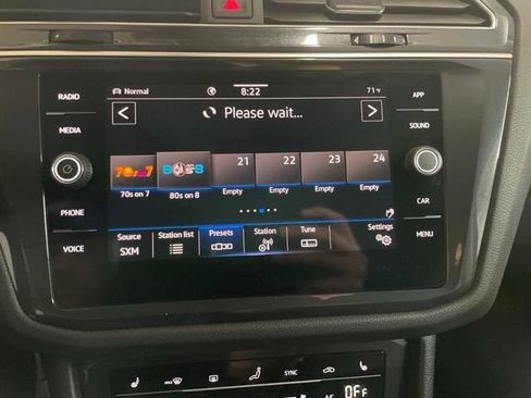 Certified 2024 Volkswagen Tiguan SE AWD/4WD image 22