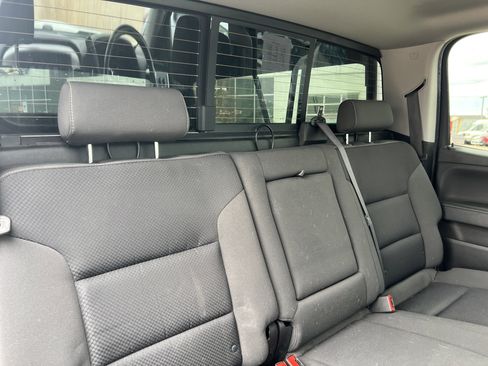 Used 2018 Chevrolet Silverado 1500 LT w/ All Star Edition image 18