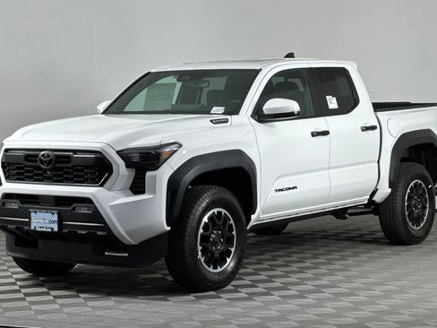 New 2025 Toyota Tacoma TRD Off-Road image 8