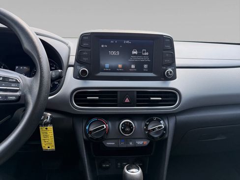 Used 2018 Hyundai Kona SE FWD image 15