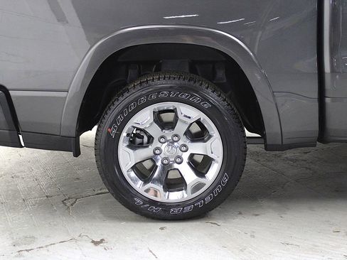 New 2026 RAM 1500 4x4 Crew Cab image 38