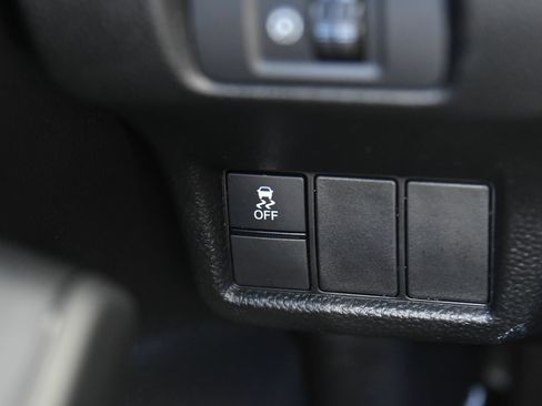 Used 2025 Honda Civic Sport image 31