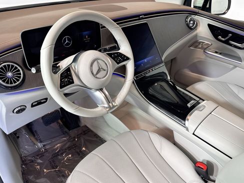 Certified 2023 Mercedes-Benz EQE 350+ 4MATIC SUV image 9