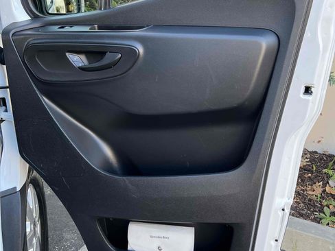 Used 2022 Mercedes-Benz Sprinter 1500 image 53