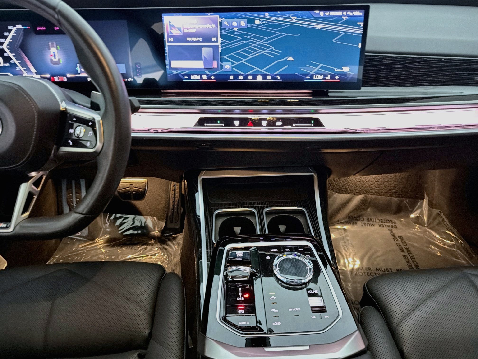 Used 2023 BMW 740i RWD image 19