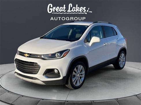 Used 2020 Chevrolet Trax Premier w/ LPO, Cargo Package image 1