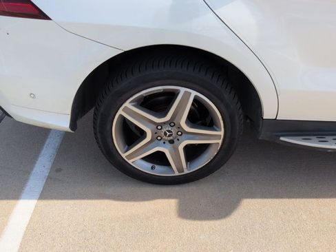 Used 2017 Mercedes-Benz GLE 350 image 22