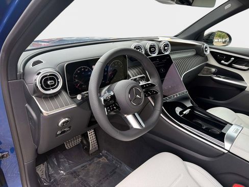 New 2026 Mercedes-Benz GLC 300 4MATIC image 17