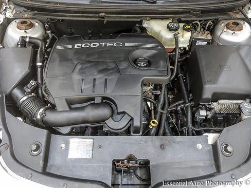 Used 2009 Chevrolet Malibu LS image 34