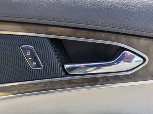 Used 2017 Lincoln MKX Select w/ Select Plus Package FWD image 44