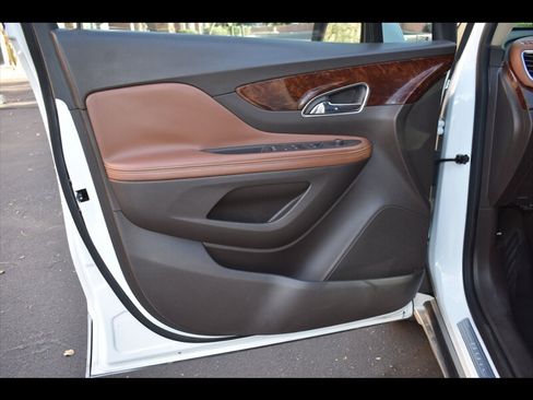 Used 2015 Buick Encore Leather FWD image 18