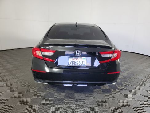 Certified 2022 Honda Accord LX image 5