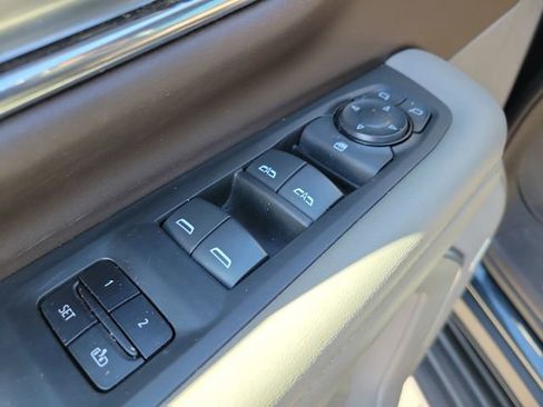 Used 2022 Chevrolet Tahoe LT RWD image 23