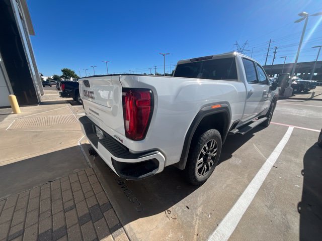 Used 2022 GMC Sierra 2500 AT4 AWD/4WD image 4
