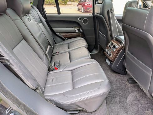 Used 2017 Land Rover Range Rover HSE AWD/4WD image 10