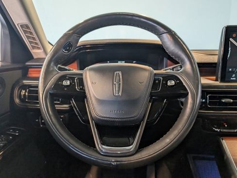 Used 2021 Lincoln Aviator Reserve w/ Elements Package Plus image 18