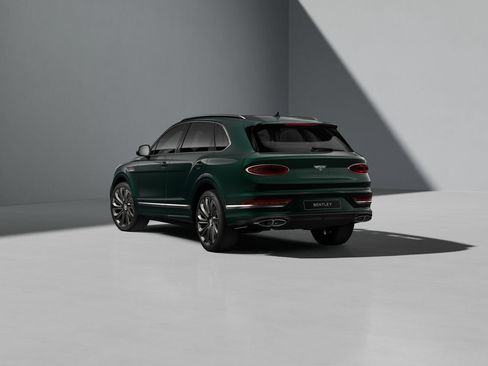 New 2027 Bentley Bentayga AWD/4WD image 3