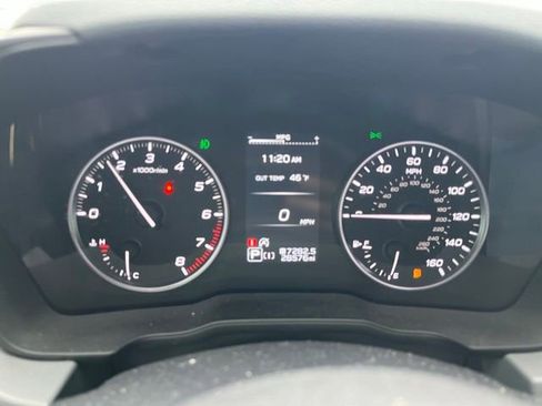 Used 2024 Subaru Crosstrek 2.0i Premium image 8