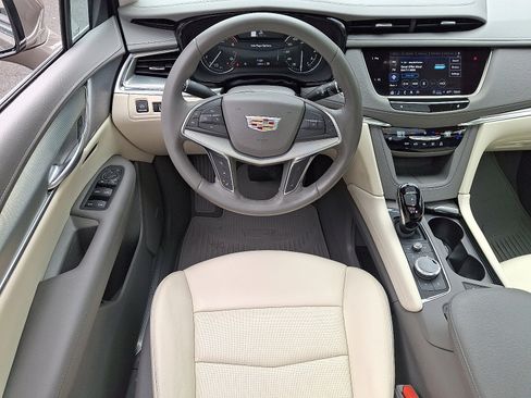Certified 2023 Cadillac XT5 Premium Luxury image 23