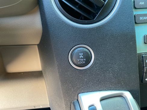 Used 2011 Honda Pilot EX-L image 17