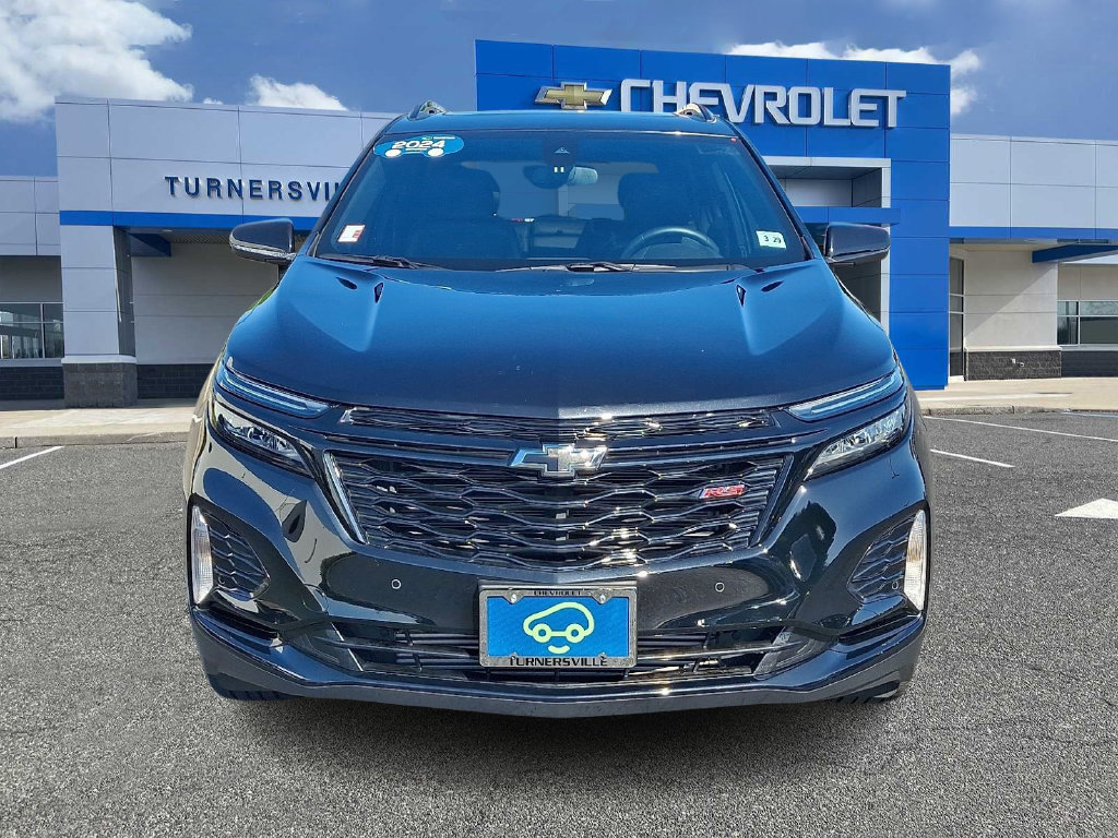 Certified 2024 Chevrolet Equinox RS AWD/4WD image 2