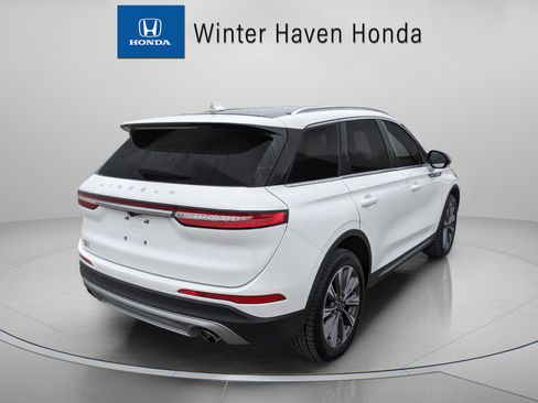 Used 2021 Lincoln Corsair Reserve image 8