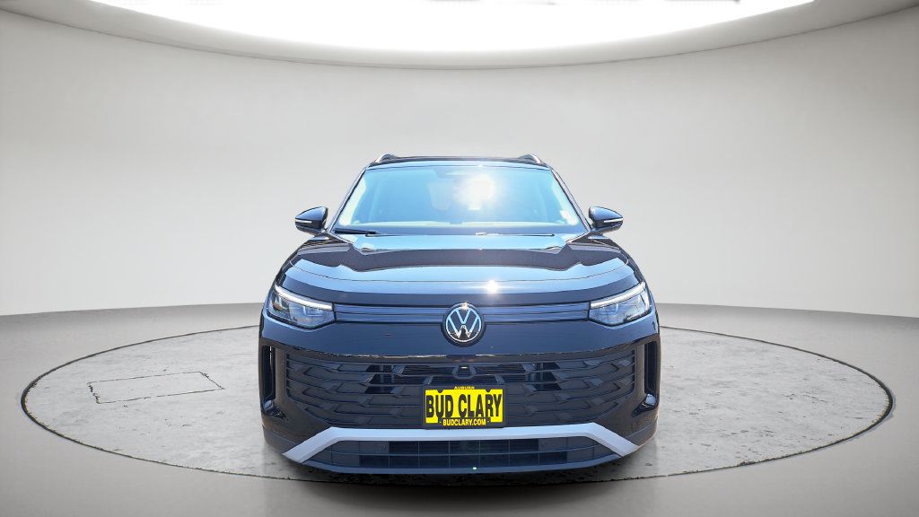 Used 2026 Volkswagen Tiguan S AWD/4WD image 2