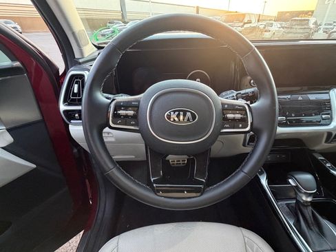 Certified 2021 Kia Sorento SX FWD image 11