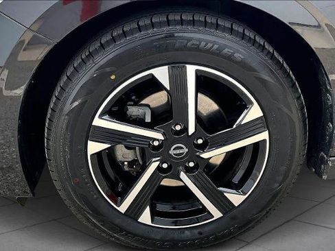 Certified 2024 Nissan Sentra SV image 10