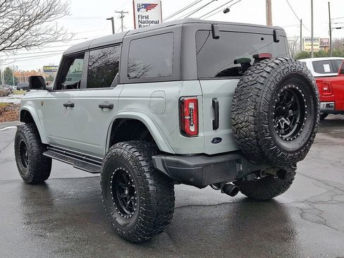 Used 2023 Ford Bronco Badlands w/ Sasquatch Package image 4