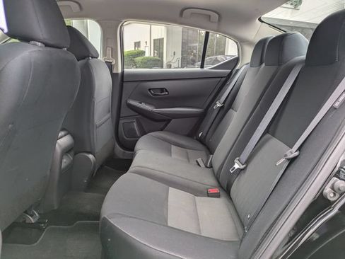 Used 2024 Nissan Sentra SV FWD image 13