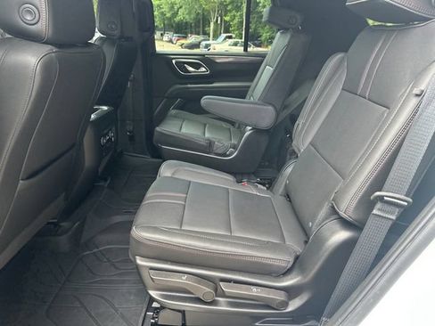 Used 2022 Chevrolet Tahoe RST w/ Luxury Package AWD/4WD image 21