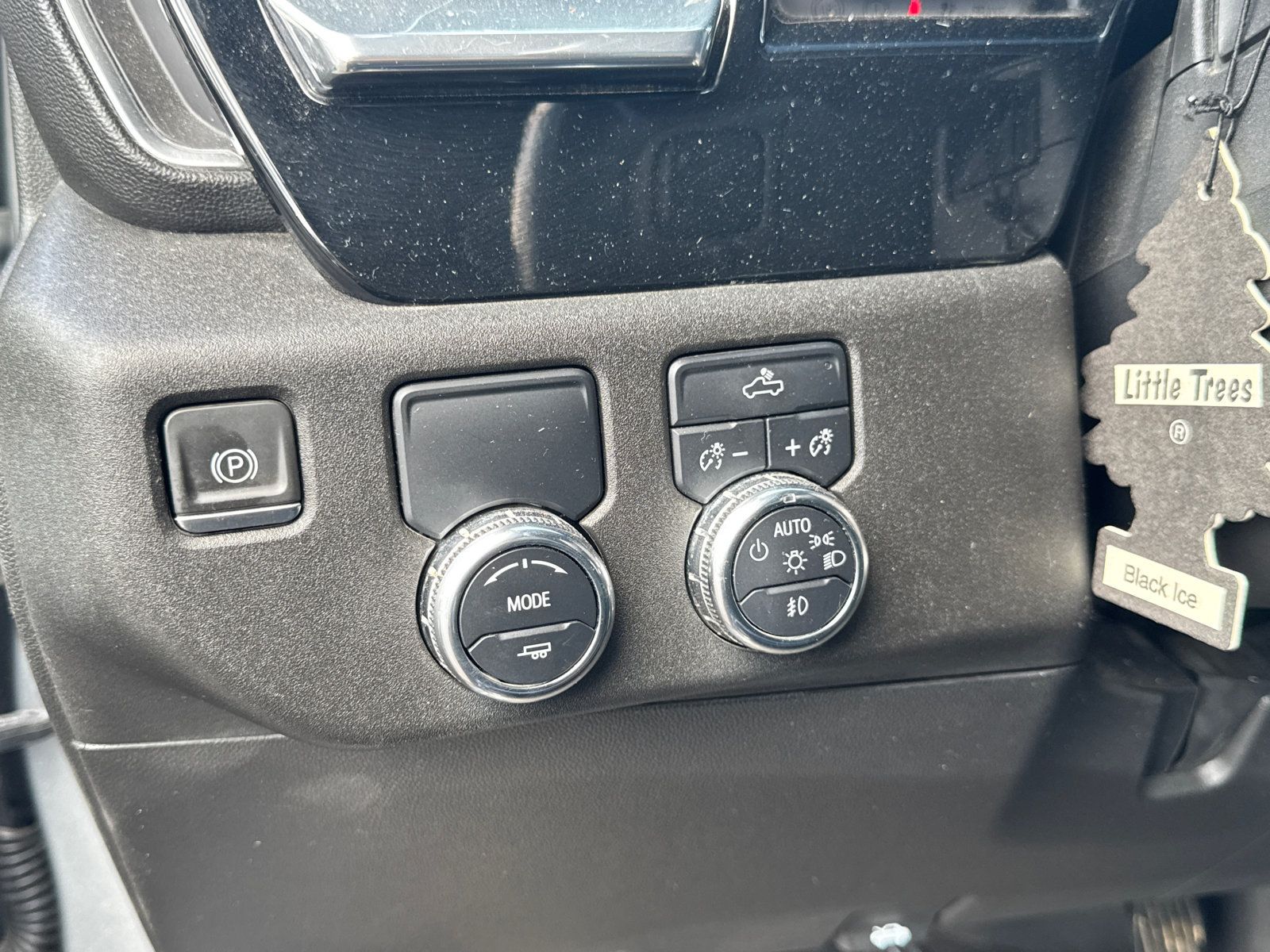 Used 2023 GMC Sierra 1500 Elevation RWD image 32