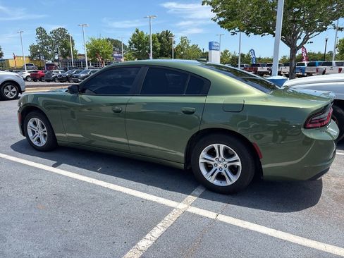 Used 2023 Dodge Charger SXT RWD image 2