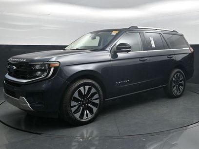 Used 2025 Ford Expedition Platinum w/ Driver's Package