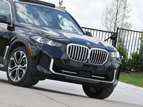 Certified 2026 BMW X5 xDrive40i AWD/4WD image 37