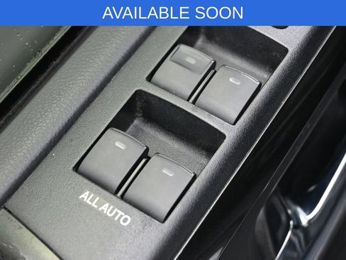 Used 2019 Toyota 4Runner TRD Off-Road Premium AWD/4WD image 13
