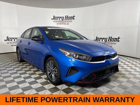 Used 2023 Kia Forte GT-Line w/ GT-Line Premium Package FWD image 4