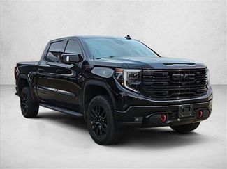 Used 2023 GMC Sierra 1500 AT4 w/ AT4 Premium Package AWD/4WD video 3