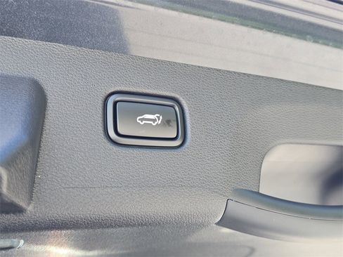 New 2026 Kia Sportage SX image 11