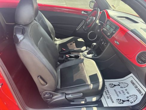 Used 2012 Volkswagen Beetle 2.5 image 20